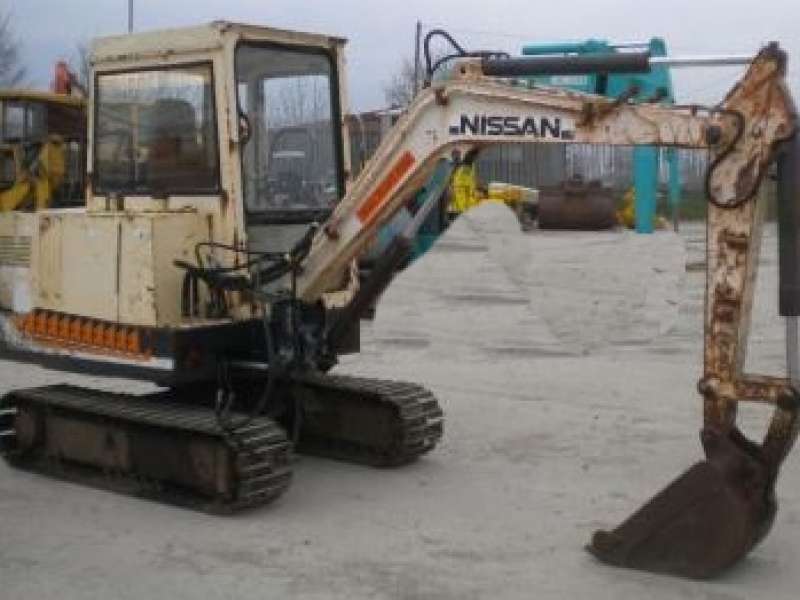 Nissan mini giant n150-2 mini excavator #6